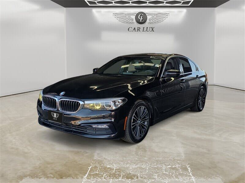 2018 BMW 5 Series 530i Sedan RWD