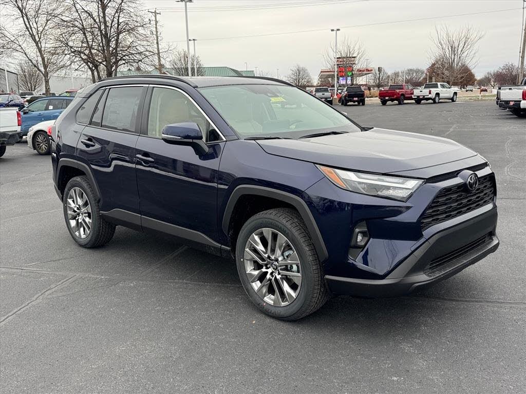 2025 Toyota RAV4 XLE Premium AWD