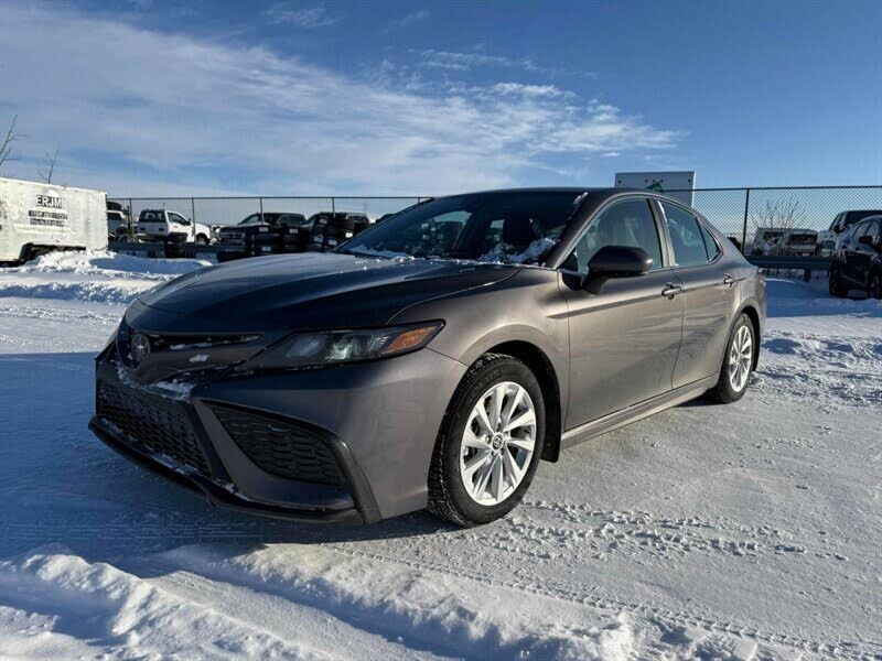 Toyota Camry SE Nightshade FWD 2024