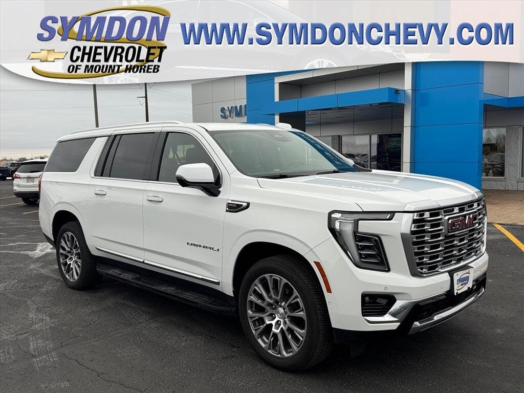 2025 GMC Yukon XL Denali 4WD