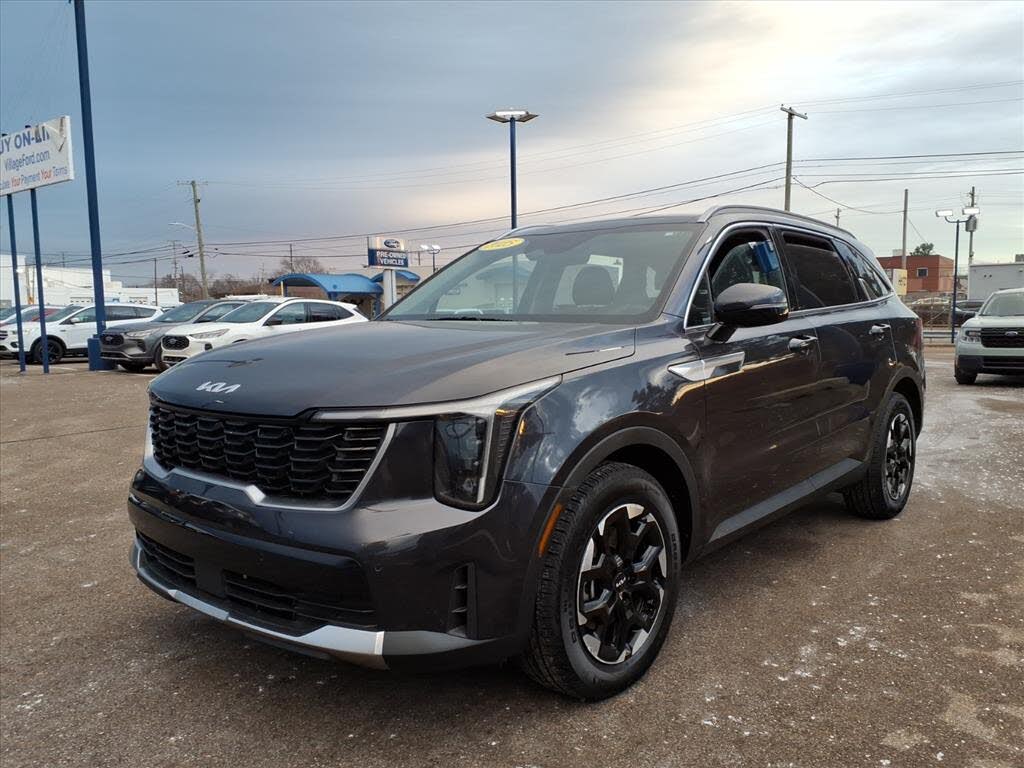 2025 Kia Sorento S FWD
