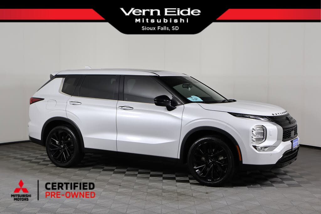 2022 Mitsubishi Outlander Black Edition S-AWC