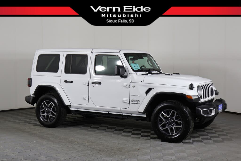 2024 Jeep Wrangler Sahara 4-Door 4WD