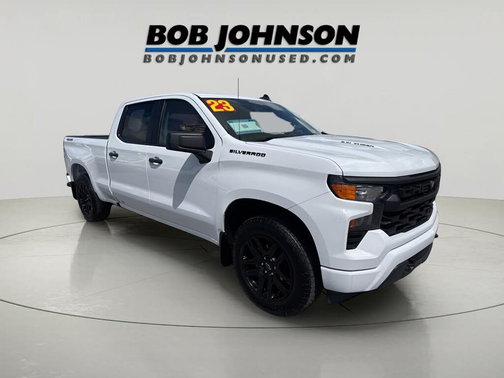 2023 Chevrolet Silverado 1500 Custom Crew Cab 4WD