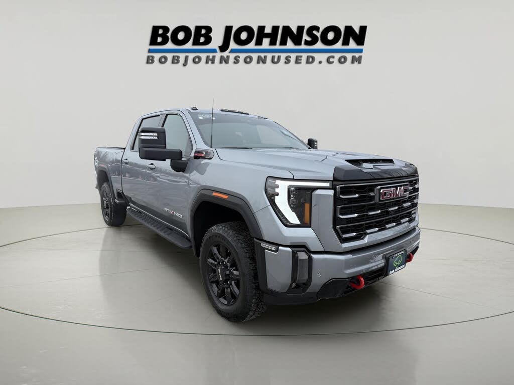 2024 GMC Sierra 3500HD AT4 Crew Cab 4WD