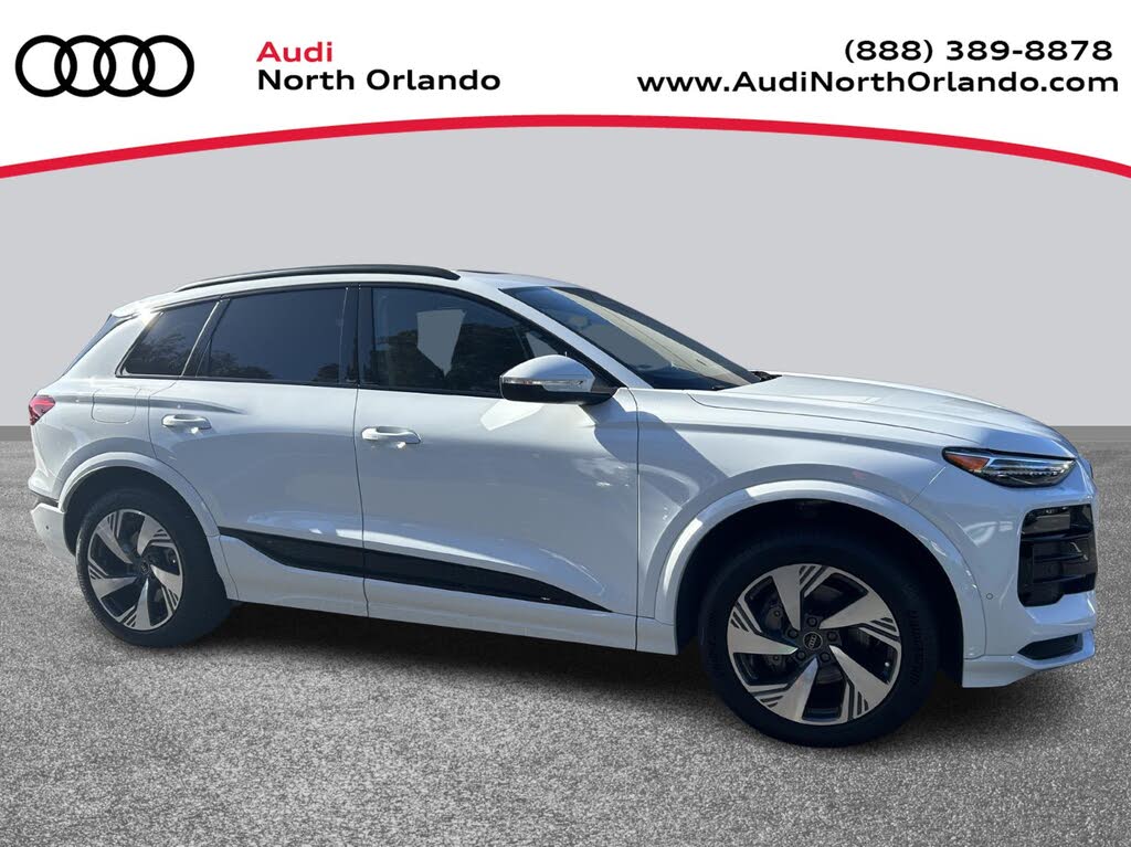 2025 Audi Q6 e-tron quattro Premium Plus