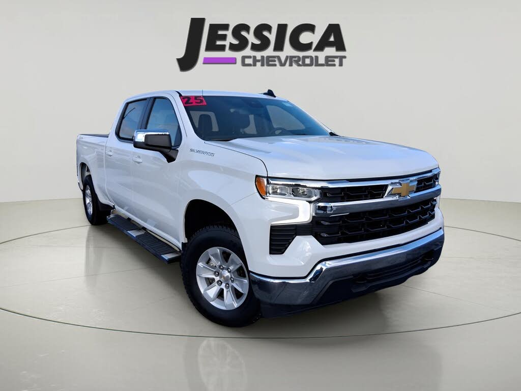 2025 Chevrolet Silverado 1500 LT Crew Cab 4WD