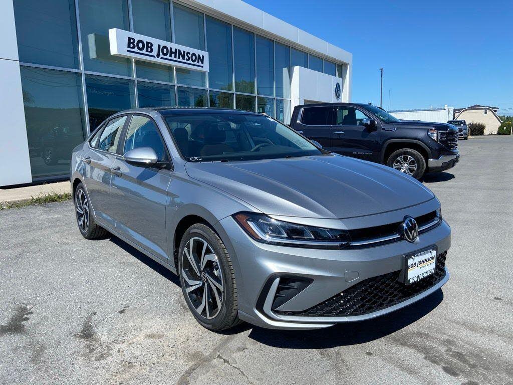 2025 Volkswagen Jetta SEL FWD