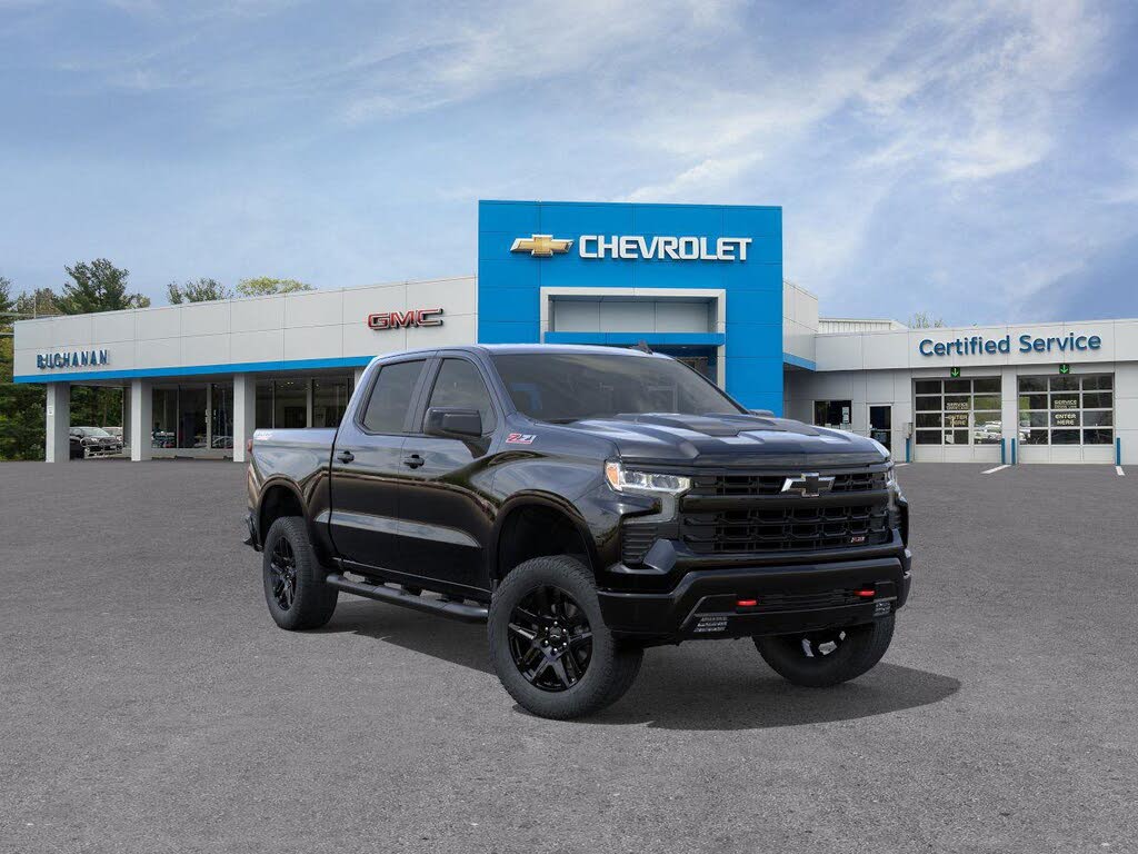 2026 Chevrolet Silverado 1500 LT Trail Boss Crew Cab 4WD