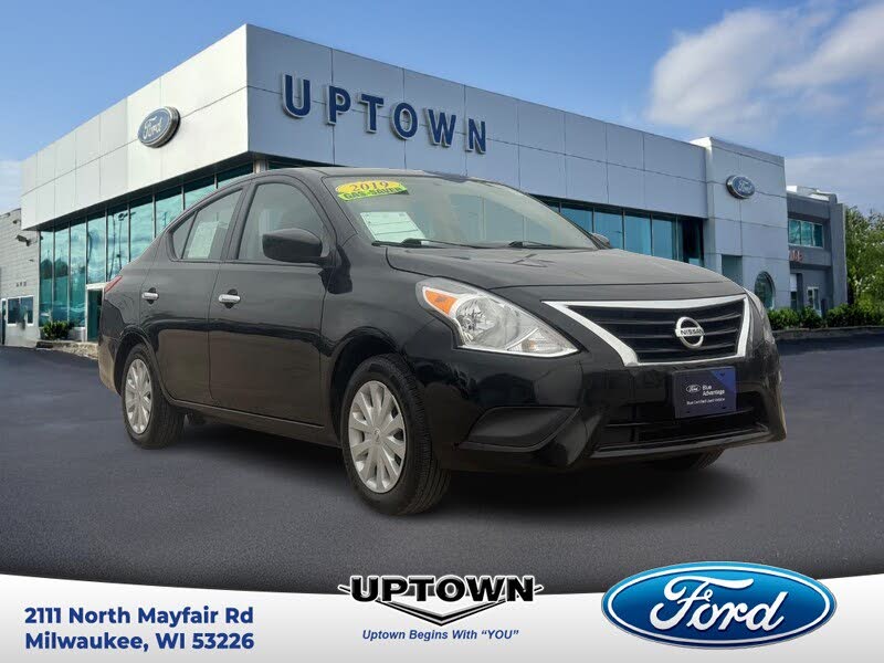 2019 Nissan Versa SV FWD