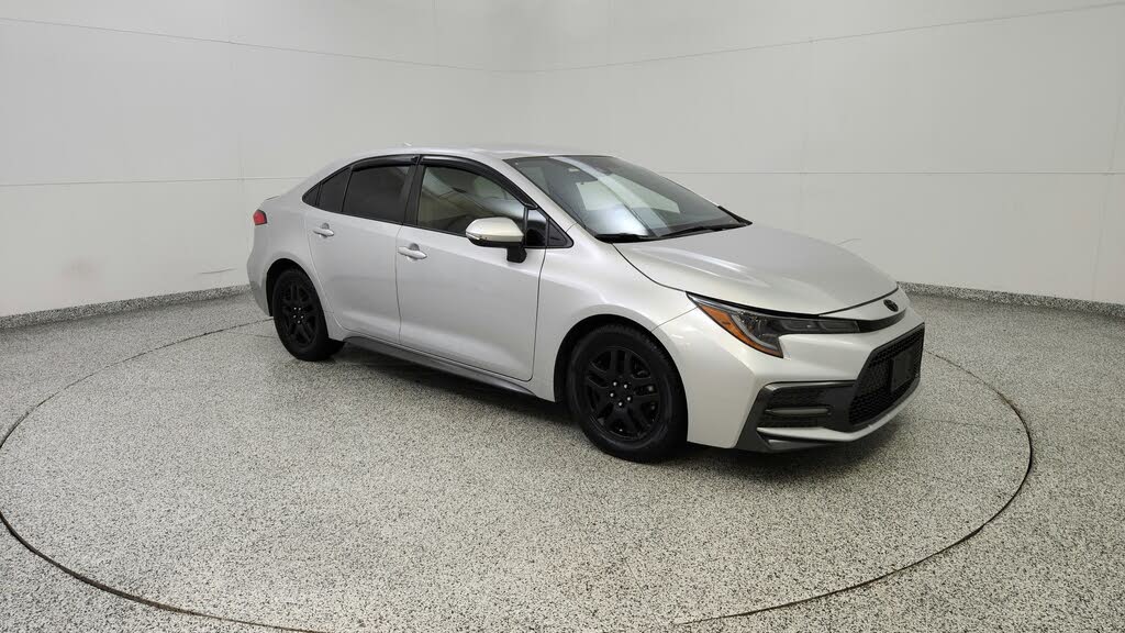 2022 Toyota Corolla SE FWD
