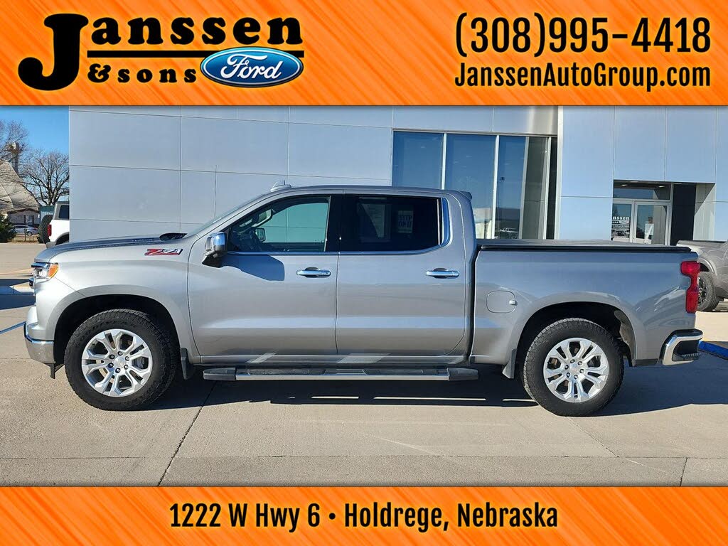 2024 Chevrolet Silverado 1500 LTZ Crew Cab 4WD