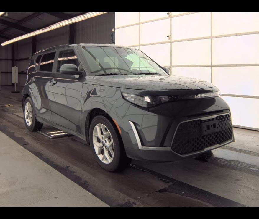 2024 Kia Soul LX FWD
