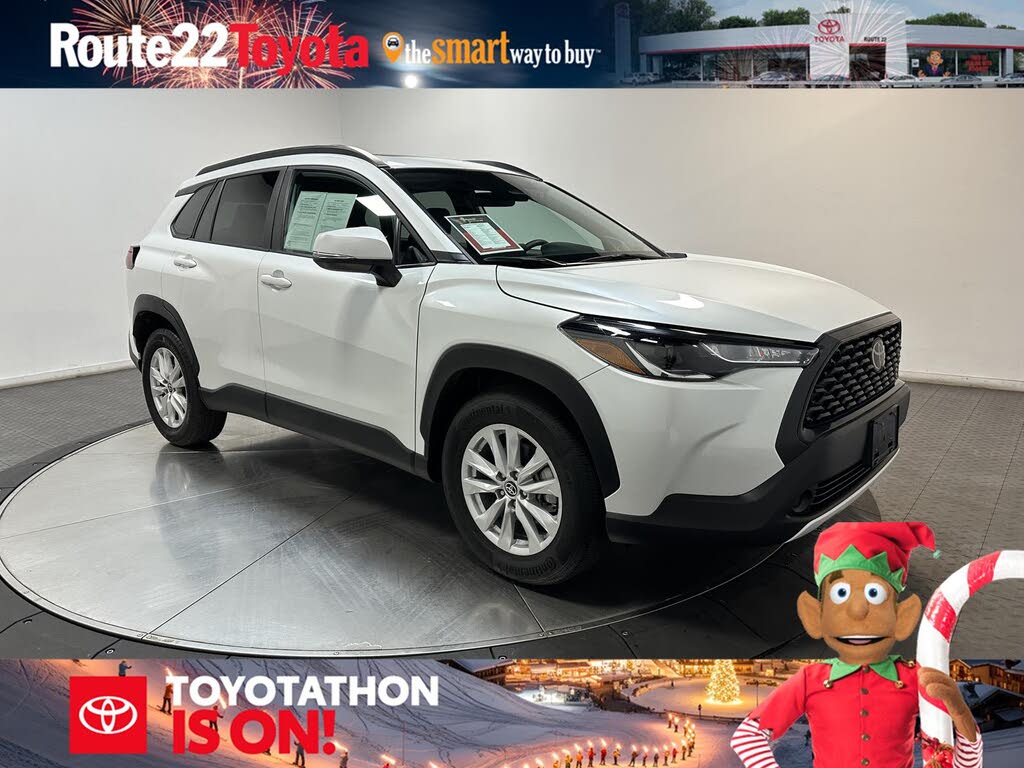2024 Toyota Corolla Cross LE AWD