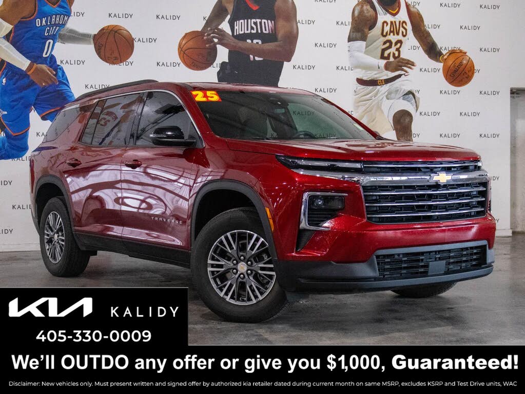 2025 Chevrolet Traverse LT FWD
