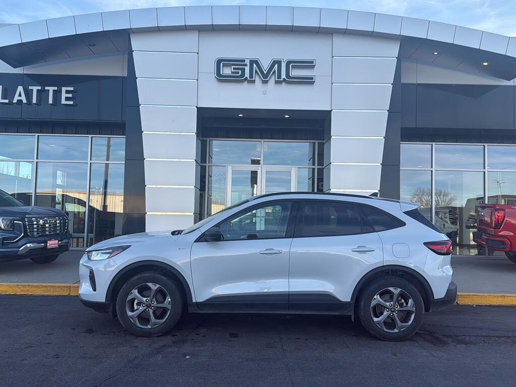 2025 Ford Escape ST-Line AWD