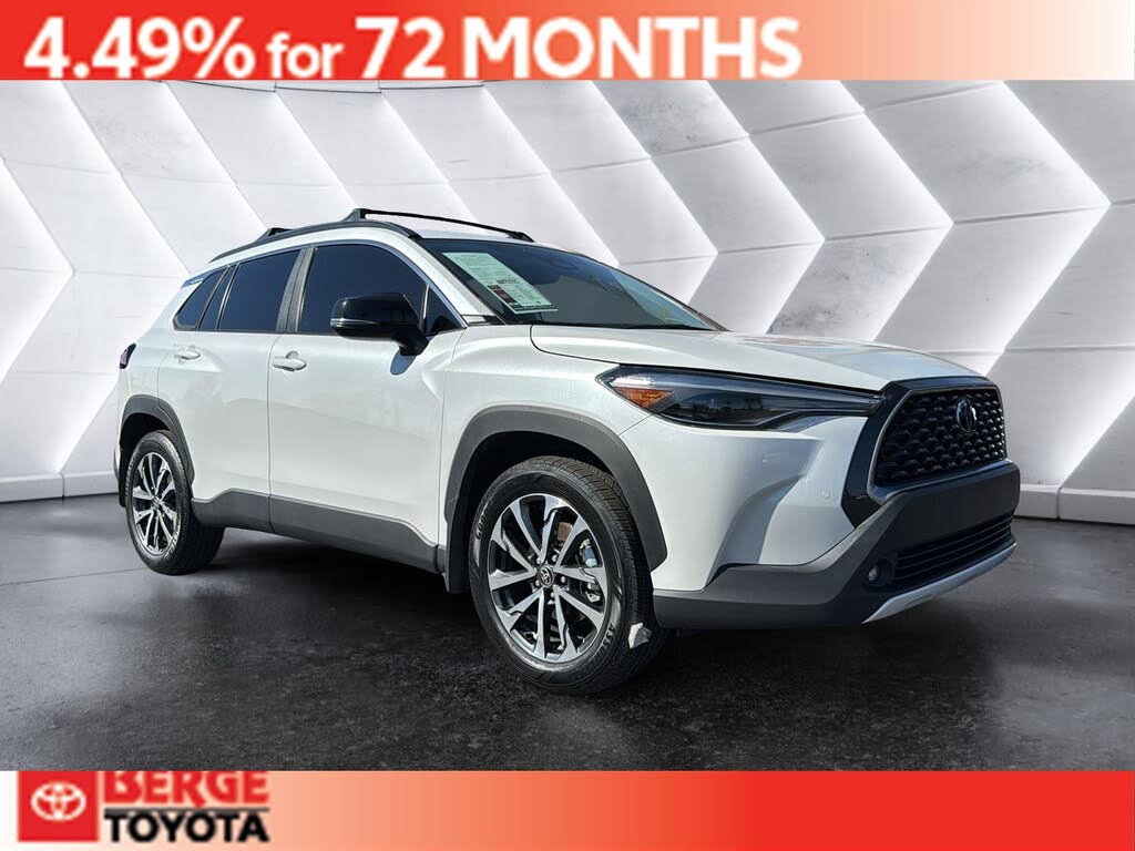 2025 Toyota Corolla Cross XLE FWD