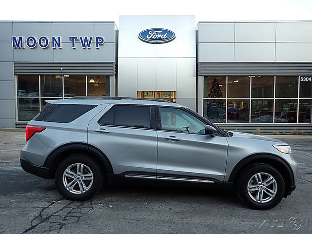 2023 Ford Explorer XLT AWD