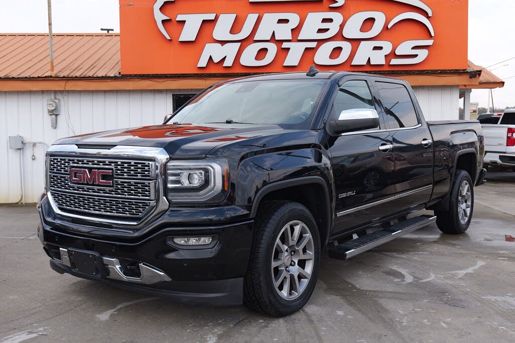2018 GMC Sierra 1500 Denali Crew Cab 4WD