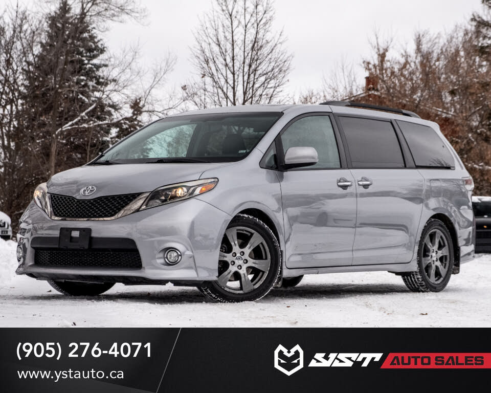 2017 Toyota Sienna SE 8-Passenger FWD