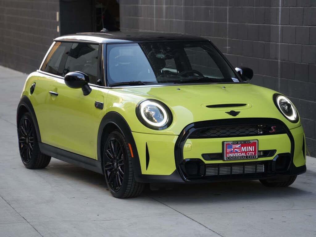 2023 MINI Cooper S 2-Door Hatchback FWD
