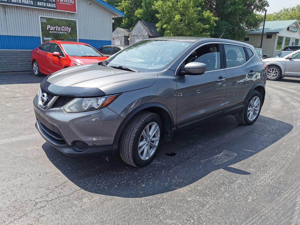 2018 Nissan Rogue Sport S AWD