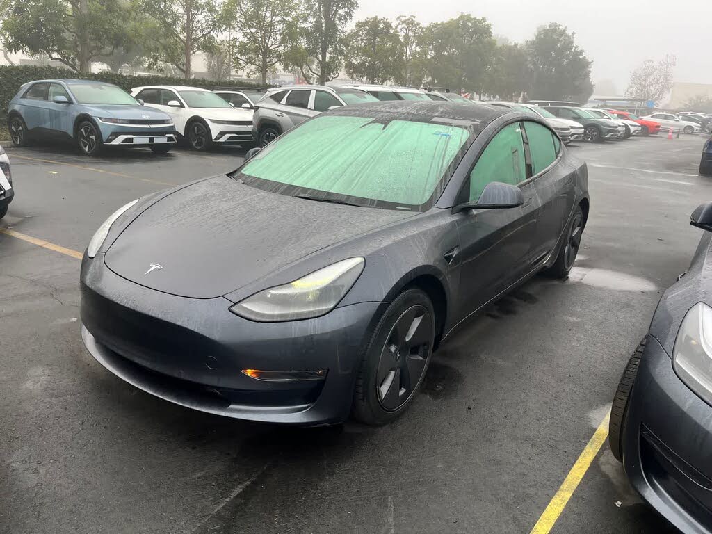2022 Tesla Model 3 Long Range AWD