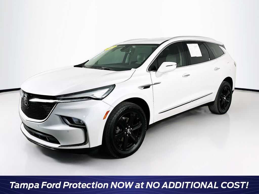 2023 Buick Enclave Essence FWD