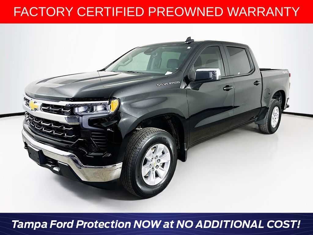 2025 Chevrolet Silverado 1500 LT Crew Cab 4WD