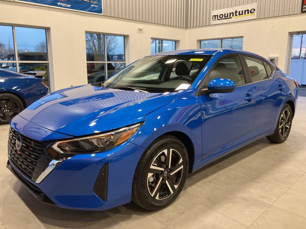 2025 Nissan Sentra SV FWD