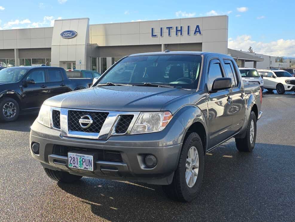 2017 Nissan Frontier SV V6 Crew Cab