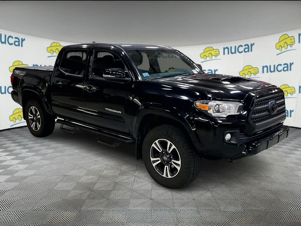 2017 Toyota Tacoma TRD Sport V6 Double Cab 4WD