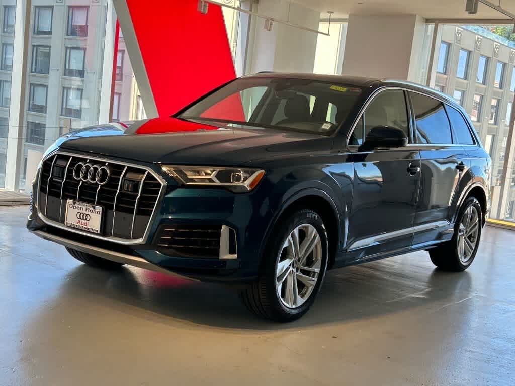 2022 Audi Q7 quattro Premium Plus 55 TFSI