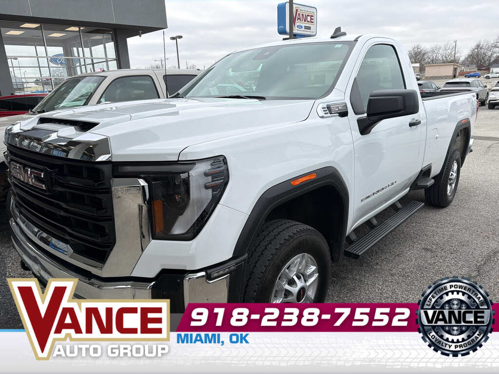 2024 GMC Sierra 2500HD Pro Regular Cab LB 4WD