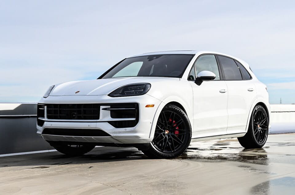 2025 Porsche Cayenne S AWD