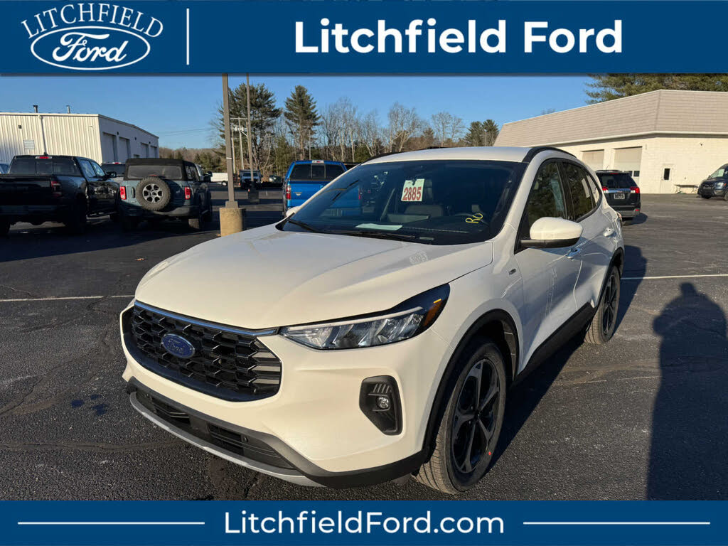 2026 Ford Escape Hybrid ST-Line Select AWD