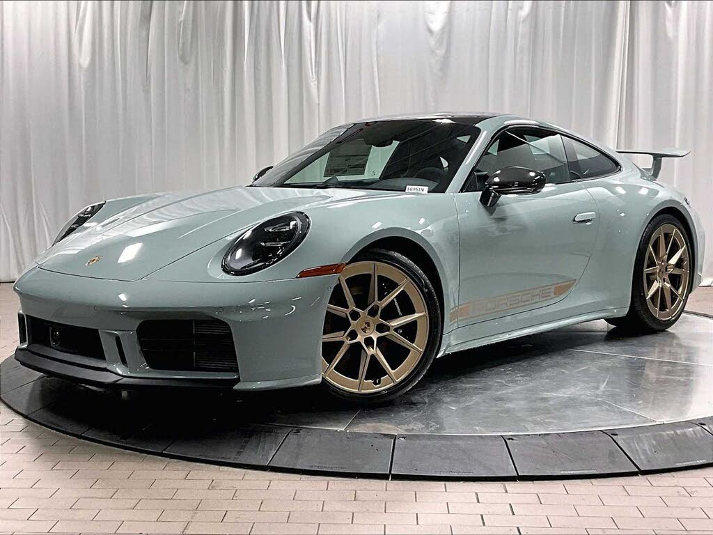 2026 Porsche 911 Carrera S Coupe RWD