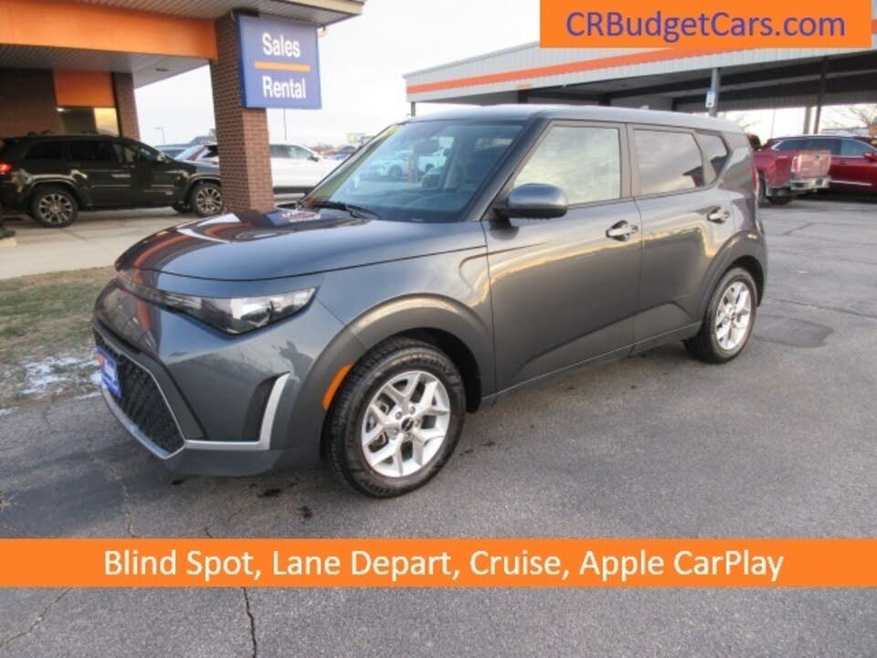 2024 Kia Soul LX FWD