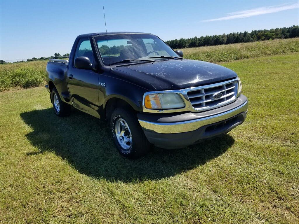 2003 Ford F-150 XL Stepside SB