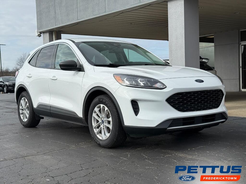 2022 Ford Escape SE FWD