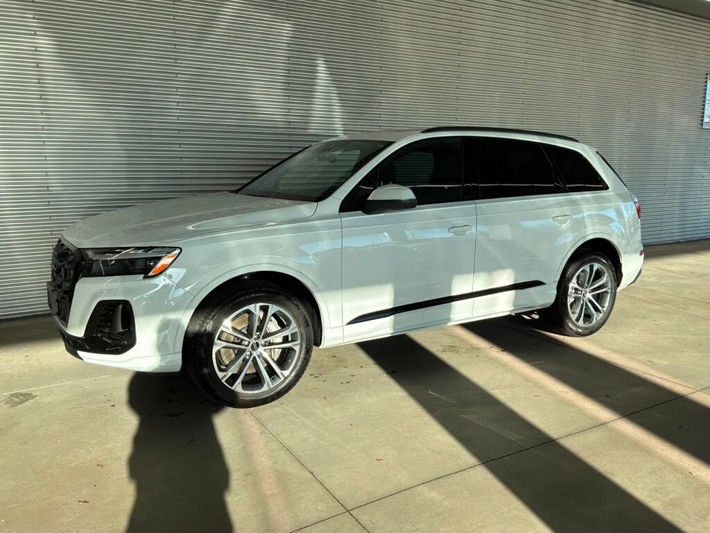 2025 Audi Q7 quattro 55 TFSI