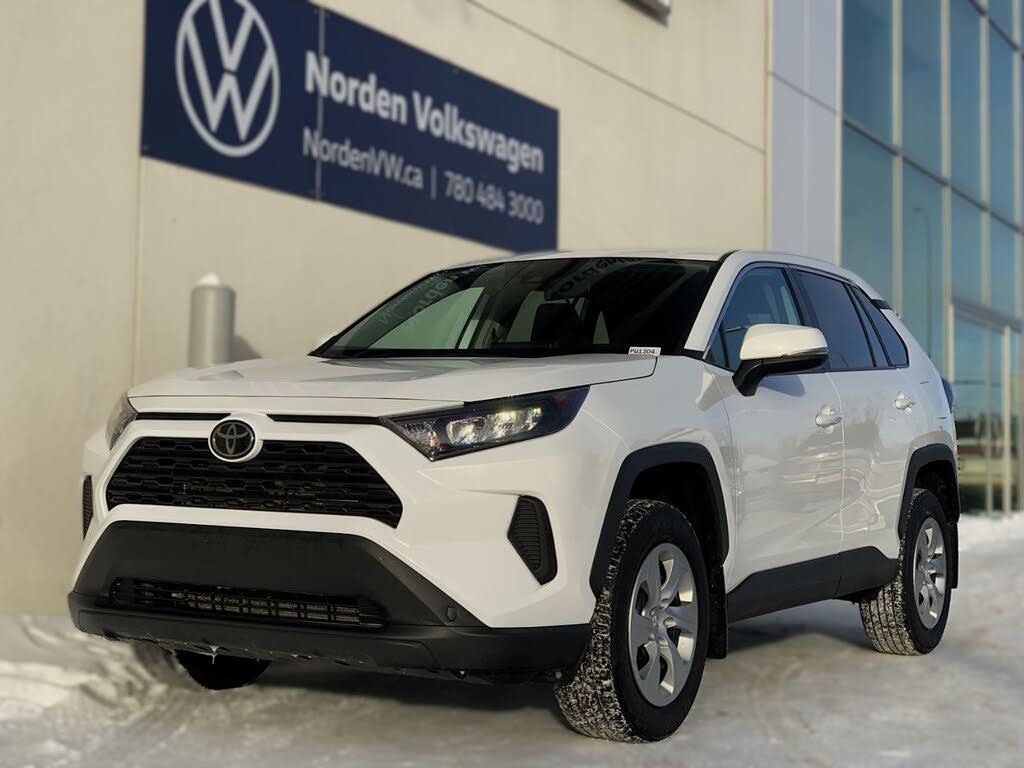 2024 Toyota RAV4 LE AWD