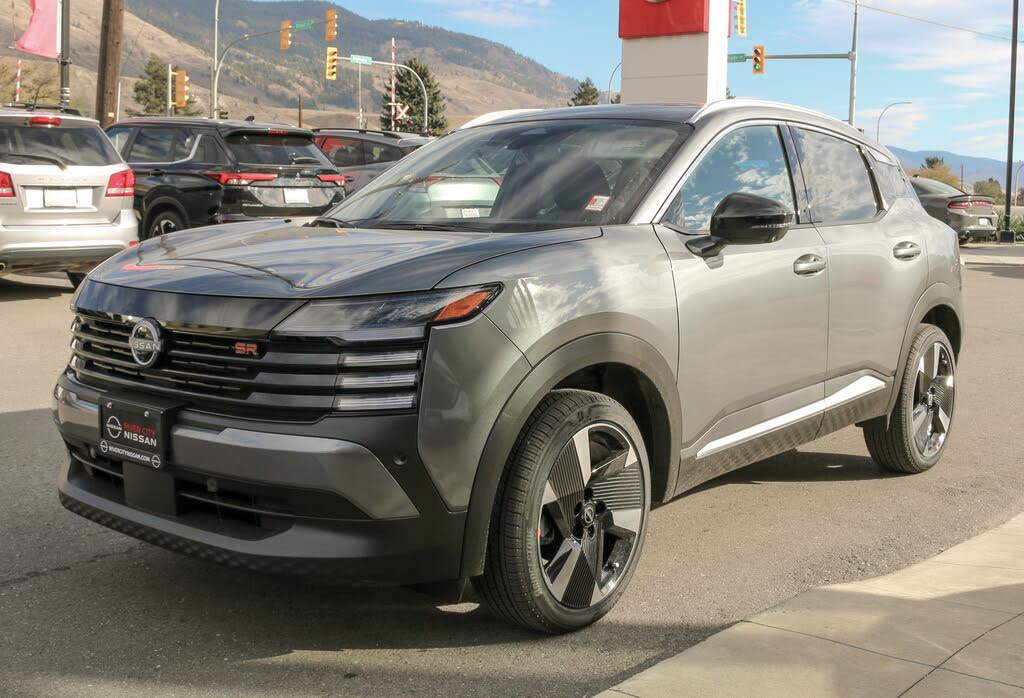 2026 Nissan Kicks SR AWD