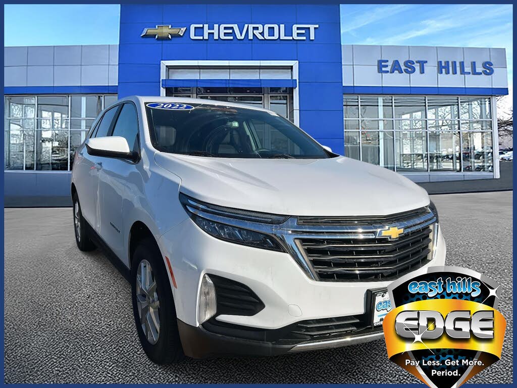 2022 Chevrolet Equinox LT FWD with 1LT