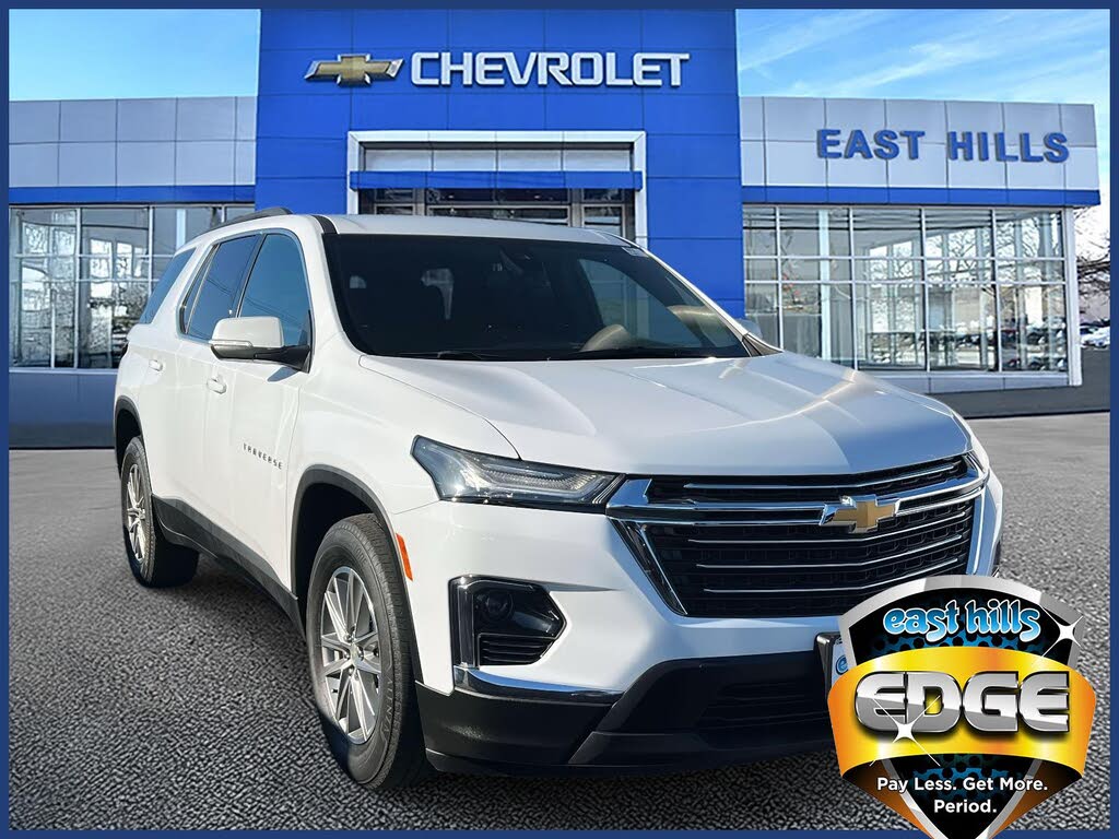 2023 Chevrolet Traverse LT Cloth AWD