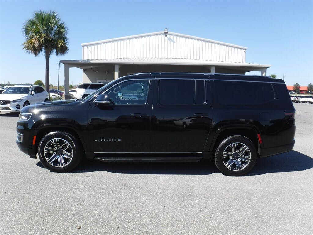 2023 Jeep Wagoneer L Series II 4WD