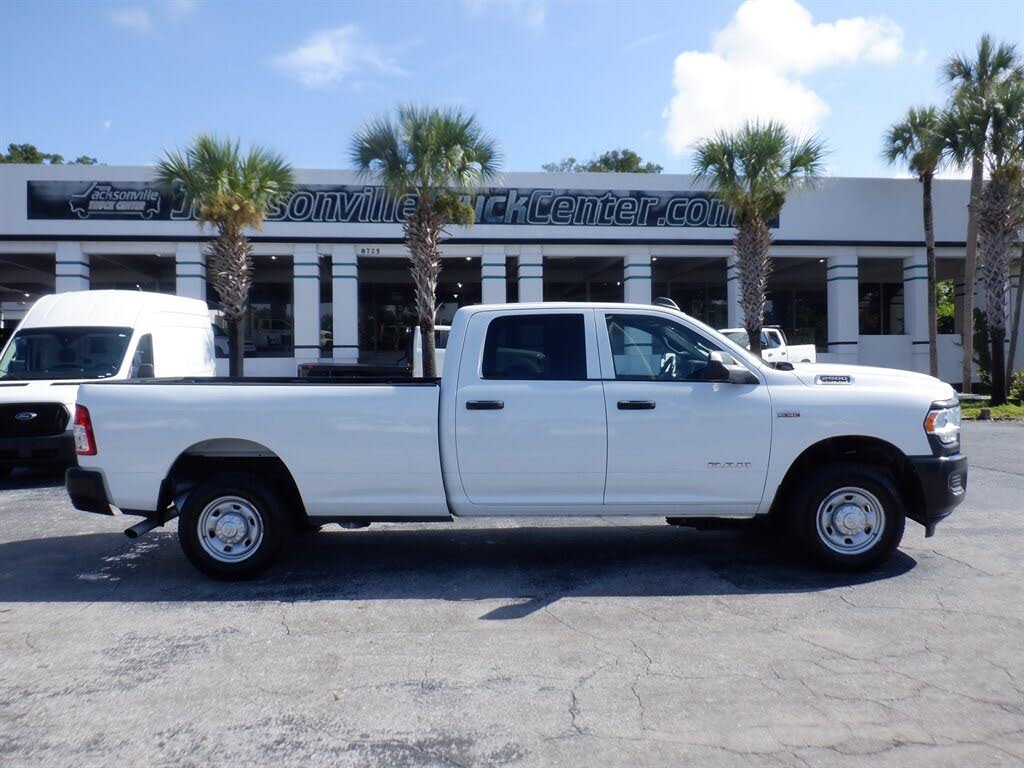 2022 RAM 2500 Tradesman Crew Cab LB RWD