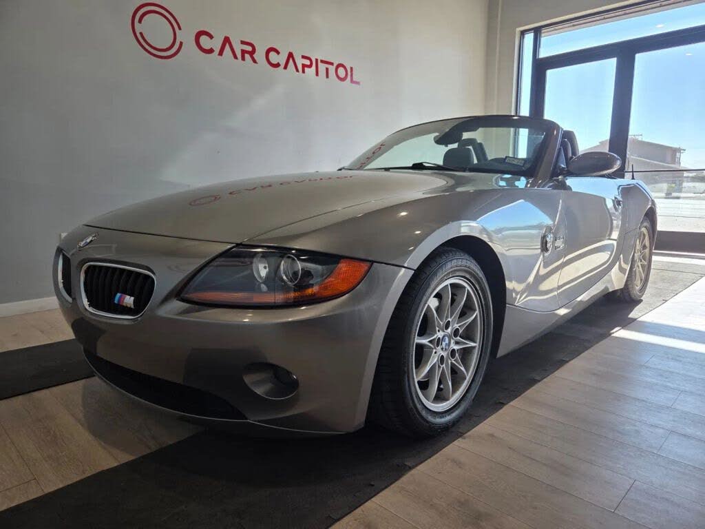 2003 BMW Z4 2.5i Roadster RWD