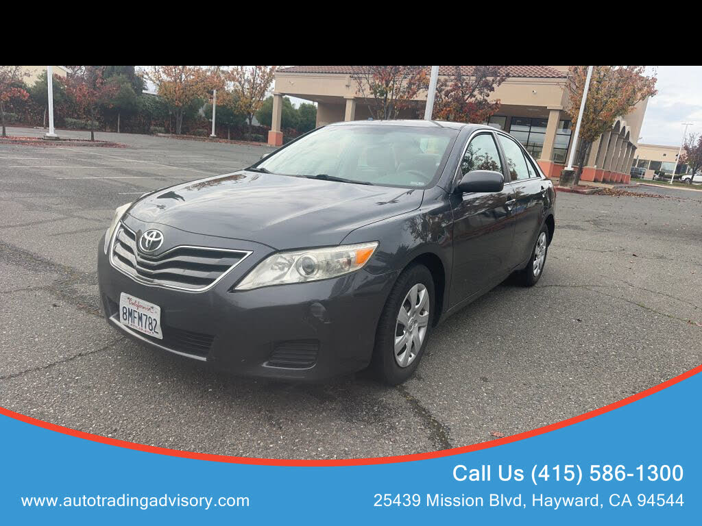 2011 Toyota Camry LE