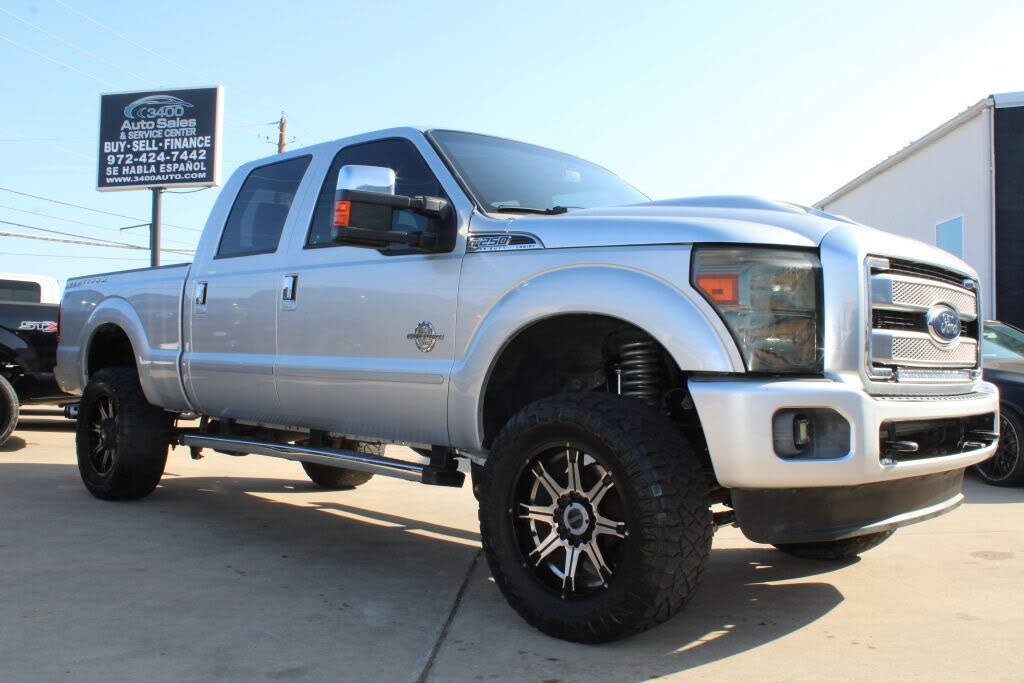 2015 Ford F-250 Super Duty Platinum Crew Cab 4WD
